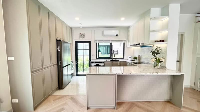 Centro Bangna, Samut Prakan, 111 Soi 3, Bang Kaeo, Bang Plee, Samut Prakan, 4 Bedrooms, 280 sqm, Single Detached House For Rent, by HOME Real Estate Service, 500438890 - DDproperty.com