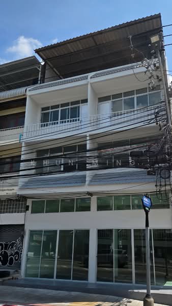 ให้เช่าอาคารพาณิชย์รีโนเวทใหม่ 3.5 ชั้น | ปากซอยเฉลิมพระเกียรติ ร.9 ซอย 5 (SPSMG94), กรุงเทพ, เฉลิมพระเกียรติรัชกาลที่ 9 ซอย 3, หนองบอน, ประเวศ, กรุงเทพ, 226 ตร.ม., ตึกแถว-อาคารพาณิชย์ ให้เช่า, โดย Khun Ming, 500438895 - DDproperty.com