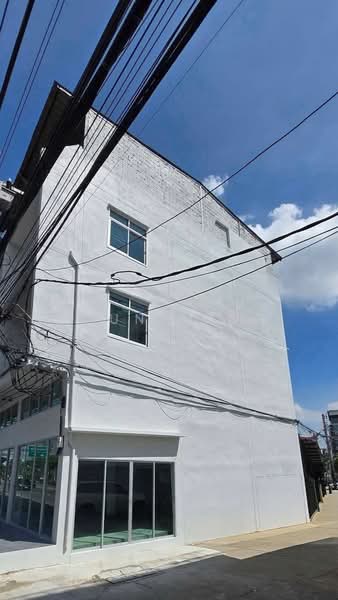 3.5-Storey Commercial Building for Rent | Chalerm Phrakiat Rama 9 Soi 5(SPSMG94), Bangkok, เฉลิมพระเกียรติรัชกาลที่ 9 ซอย 3, Nong Bon, Prawet, Bangkok, , 226 sqm, Shophouse For Rent, by Khun Ming, 500438895 - DDproperty.com