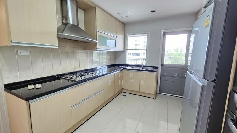 UN Residence, Bangkok, Khlong Tan Nua, Watthana, Bangkok, 3 Bedrooms, 191 sqm, Condo For Rent, by BANGKOK PROPERTY AGENTS, 500438907 - DDproperty.com
