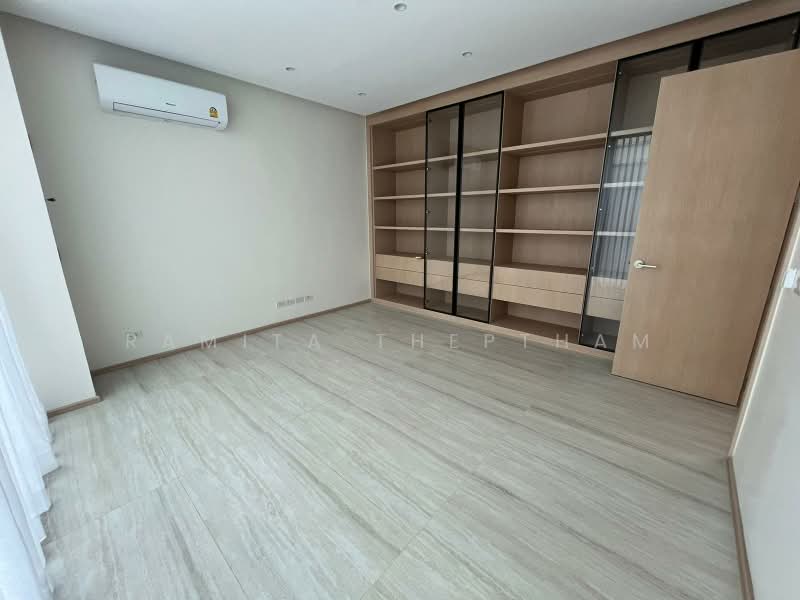 4-BR House, Bangkok, Khlong Tan Nua, Watthana, Bangkok, 4 Bedrooms, 460 sqm, Single Detached House For Rent, by Ramita Theptham, 500438910 - DDproperty.com