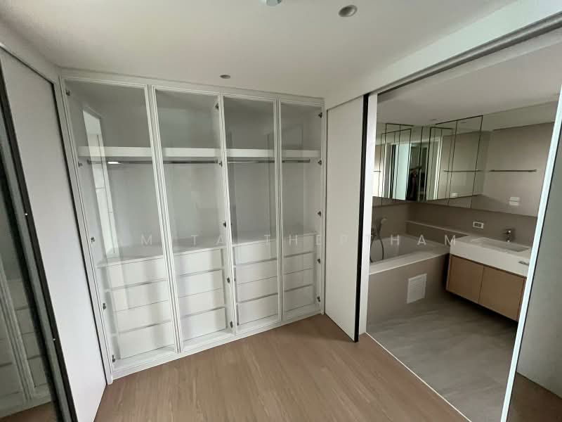 4-BR House, Bangkok, Khlong Tan Nua, Watthana, Bangkok, 4 Bedrooms, 460 sqm, Single Detached House For Rent, by Ramita Theptham, 500438910 - DDproperty.com