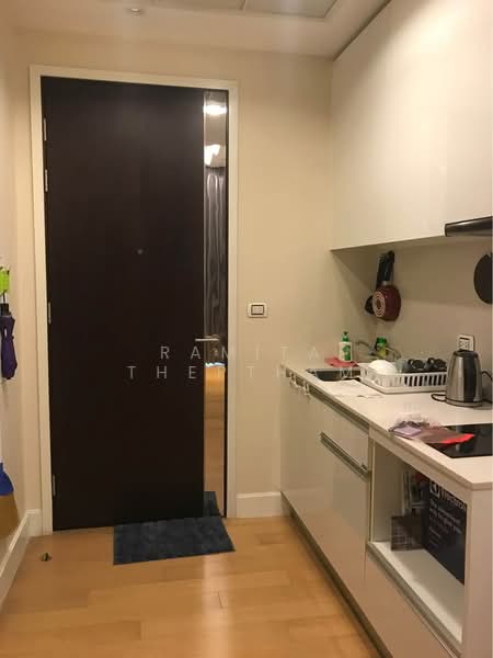Equinox Phahol Vibha, Bangkok, 345 Paholyothin Road, Jom Phon, Chatuchak, Bangkok, 1 Bedroom, 32 sqm, Condo For Rent, by Ramita Theptham, 500438918 - DDproperty.com