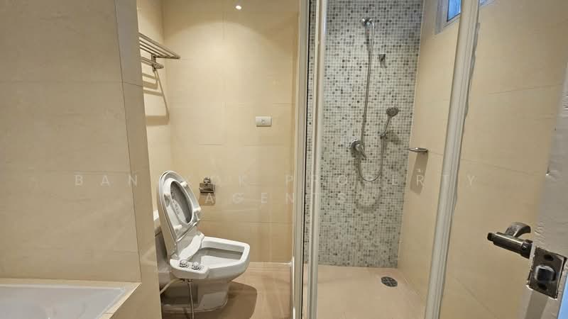 UN Residence, Bangkok, Khlong Tan Nua, Watthana, Bangkok, 3 Bedrooms, 192 sqm, Condo For Rent, by BANGKOK PROPERTY AGENTS, 500438920 - DDproperty.com