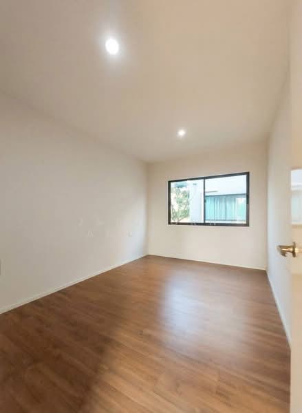 Baan Klang Muang Rama 9-Krungthep Kreetha, Bangkok, Soi Kanchanaphisek 23, Saphan Sung, Bangkok, 3 Bedrooms, 152 sqm, Townhouse For Sale, by Jatuporn Amonsin, 500438964 - DDproperty.com