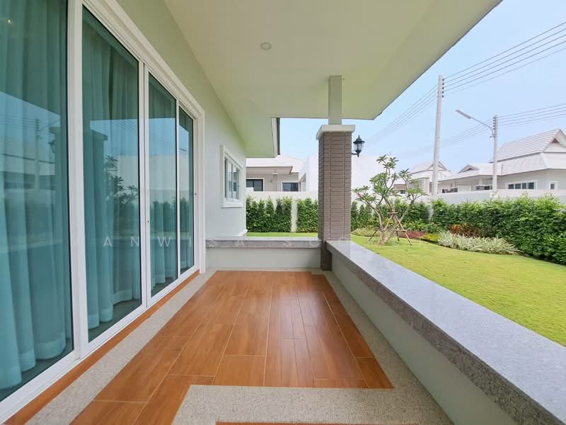 Emerald Valley : เอมเมอรัล วัลเล่ย์ หัวหิน, ประจวบคีรีขันธ์, 500 หัวนา 21, ทับใต้, หัวหิน, ประจวบคีรีขันธ์, 170 ตร.ม., วิลล่า ขาย, โดย Wanwisa Scopetta, 500438990 - DDproperty.com