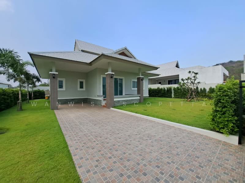 Emerald Valley : เอมเมอรัล วัลเล่ย์ หัวหิน, ประจวบคีรีขันธ์, 500 หัวนา 21, ทับใต้, หัวหิน, ประจวบคีรีขันธ์, 170 ตร.ม., วิลล่า ขาย, โดย Wanwisa Scopetta, 500438990 - DDproperty.com
