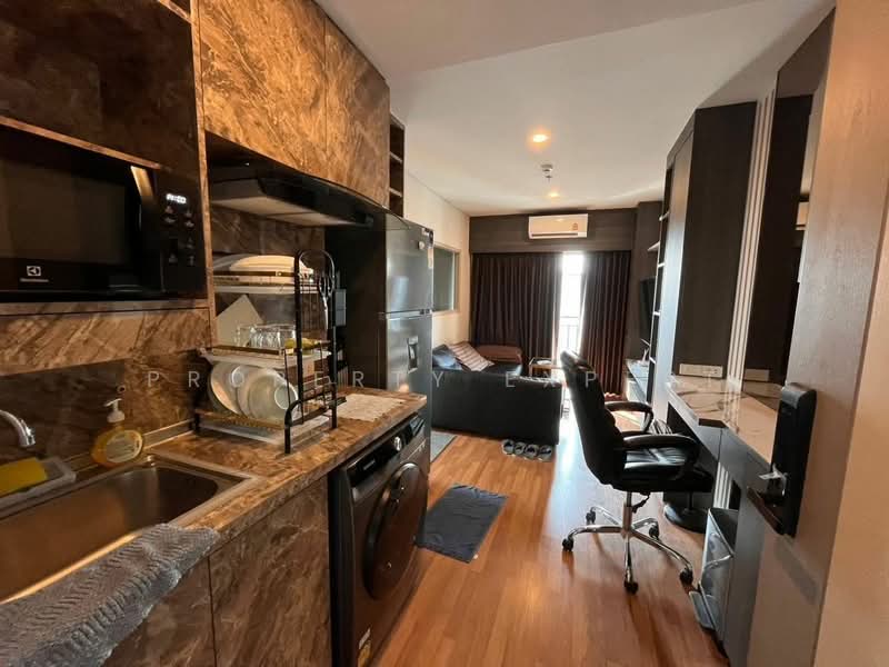 Lumpini Place Taopoon Interchange, Bangkok, 207 Bangkok-Nonthaburi Road, Bang Sue, Bangkok, 1 Bedroom, 34 sqm, Condo For Sale, by Property Expert, 500439037 - DDproperty.com