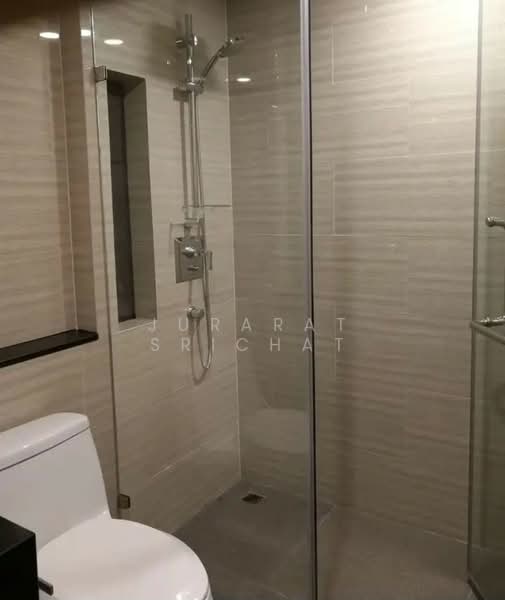 Klass Silom, Bangkok, 52 Silom Road, Silom, Bang Rak, Bangkok, 1 Bedroom, 34 sqm, Condo For Rent, by Jurarat Srichat, 500439076 - DDproperty.com