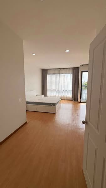 3-Storey Townhouse for Rent | Punnawithi 31 only 1.8 km to BTS Punnawithi (Green Line) (SPSMG95), Bangkok, ปุณณวิถี 31, Bang Chak, Phra Khanong, Bangkok, 4 Bedrooms, 230 sqm, Townhouse For Rent, by Khun Ming, 500439125 - DDproperty.com