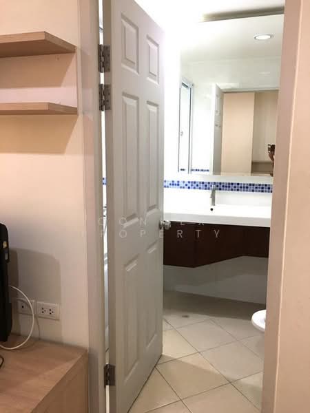 Life @ Ratchada-Suthisan, Bangkok, Ratchadapisek Road, Samsen Nok, Huai Khwang, Bangkok, 1 Bedroom, 41 sqm, Condo For Rent, by Connex Property, 500439129 - DDproperty.com