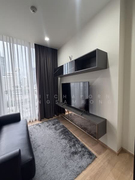 Noble Around Sukhumvit 33, Bangkok, 17 Soi Sukhumvit 33, Khlong Tan Nua, Watthana, Bangkok, 1 Bedroom, 32 sqm, Condo For Rent, by Phitchaporn Kongsamrong, 500439155 - DDproperty.com