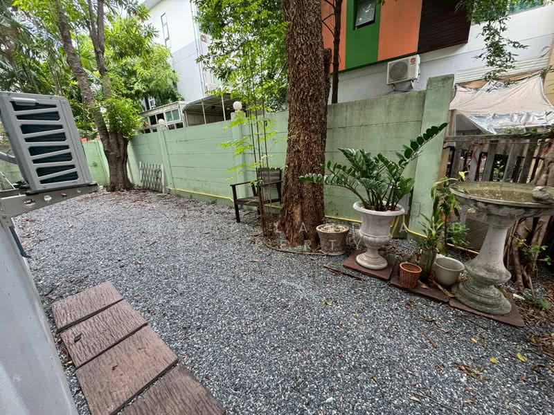 Pattra Mo Town, Nonthaburi, Chaeng Watthana Road, Soi 19, Bang Phut, Pak Kret, Nonthaburi, 3 Bedrooms, 220 sqm, Townhouse For Sale, by Termsuk land and property, 500439177 - DDproperty.com