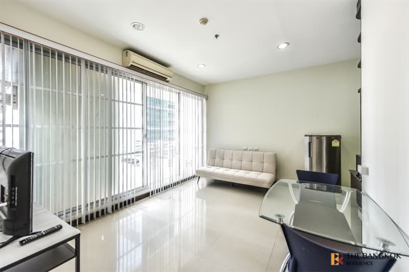 Baan Klang Krung Siam-Pathumwan, Bangkok, Petchburi Road, Thanon Phetchaburi, Ratchathewi, Bangkok, 1 Bedroom, 48 sqm, Condo For Sale, by Sirirut Havee Akehurst, 500439180 - DDproperty.com