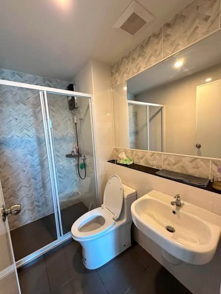 Regent Home Wutthakat, Bangkok, Wutthakat Road, Talat Plu, Thon Buri, Bangkok, 1 Bedroom, 26 sqm, Condo For Rent, by Agentbkk, 500439182 - DDproperty.com