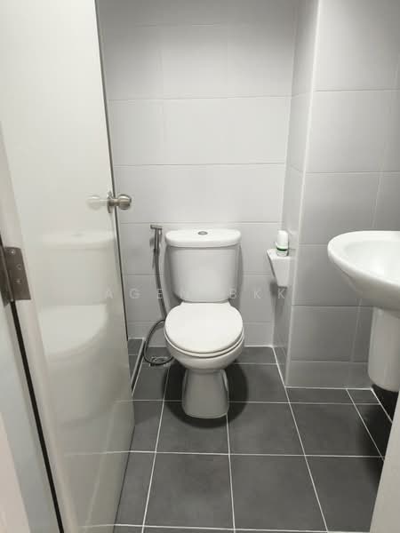 My Condo Sukhumvit 81, Bangkok, Soi Sukhumvit 81 Sukhumvit Road, Bang Chak, Phra Khanong, Bangkok, 1 Bedroom, 35 sqm, Condo For Rent, by Agentbkk, 500439216 - DDproperty.com
