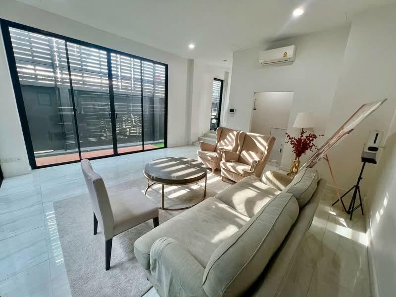 The Author - Ratchada 32, Bangkok, Soi Ratchadaphisek 36, Chan Kasem, Chatuchak, Bangkok, 3 Bedrooms, 227 sqm, Townhouse For Sale, by ASAP ESTATE อะทรัพย์ เอสเตท, 500439241 - DDproperty.com