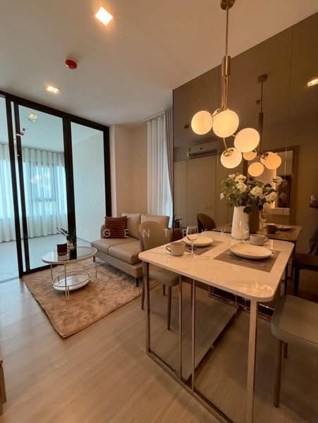Life Sathorn Sierra, Bangkok, Ratchaphruek Rd, Talat Plu, Thon Buri, Bangkok, 1 Bedroom, 39 sqm, Condo For Rent, by Agentbkk, 500439244 - DDproperty.com