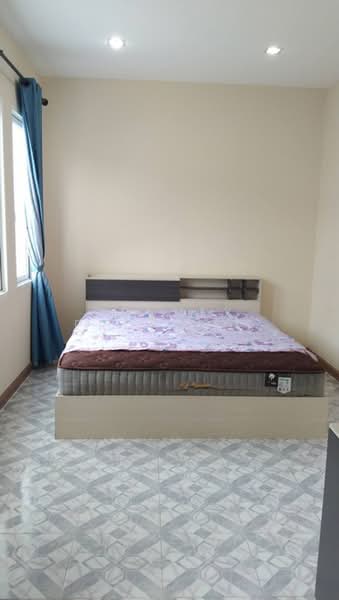 Golden Town Srinakarin-Sukhumvit, Samut Prakan, 133 Moo 4, Bang Mueng, Muang Samut Prakarn, Samut Prakan, 4 Bedrooms, 130 sqm, Townhouse For Rent, by Connex Property, 500439274 - DDproperty.com