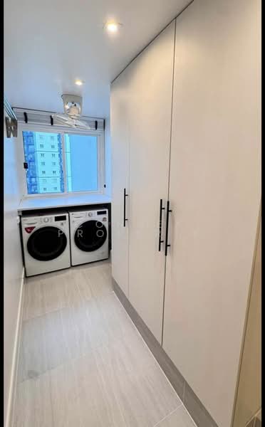 Fortune Condo Town, Bangkok, Naradhiwas Rajanakarindra 24 Alley, Chong Nonsi, Yan Nawa, Bangkok, 2 Bedrooms, 86 sqm, Condo For Rent, by Connex Property, 500439289 - DDproperty.com
