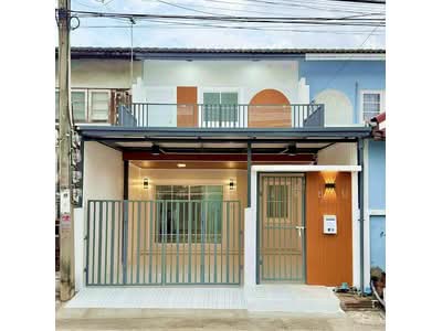 ขาย - บ้านสวย 4 ห้องนอน มีระเบียงหน้าบ้าน หมู่บ้านจันทิมา ธานี บางใหญ่ ใกล้เซ็นทรัล เวสเกต, นนทบุรี