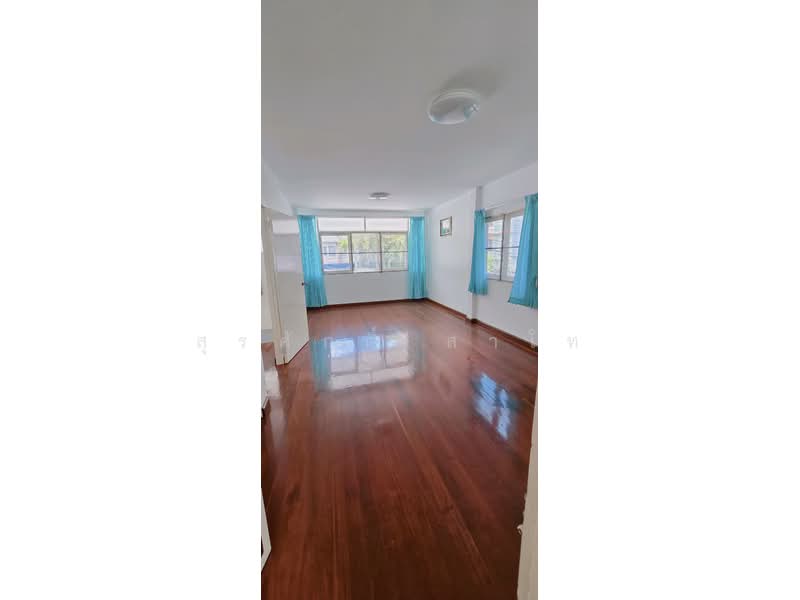 T็win Home for Rent in Sathon Soi.9 3bedrooms 3bathrooms, Bangkok, สาทร 9, Yan Nawa, Sathon, Bangkok, 3 Bedrooms, 390 sqm, Semi-Detached House (Twin House) For Rent, by Surasak Satho, 500439320 - DDproperty.com