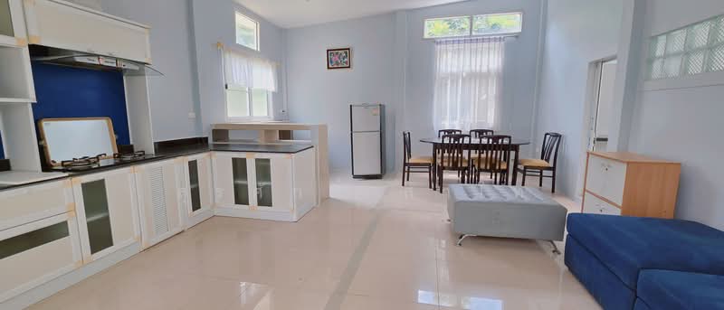 T็win Home for Rent in Sathon Soi.9 3bedrooms 3bathrooms, Bangkok, สาทร 9, Yan Nawa, Sathon, Bangkok, 3 Bedrooms, 390 sqm, Semi-Detached House (Twin House) For Rent, by Surasak Satho, 500439320 - DDproperty.com