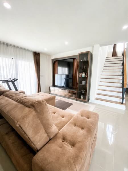 Centro Onnut-Suvarnabhumi, Samut Prakan, Soi Gingkaew 37, Rachathewa, Bang Plee, Samut Prakan, 3 Bedrooms, 175 sqm, Single Detached House For Rent, by Connex Property, 500439350 - DDproperty.com