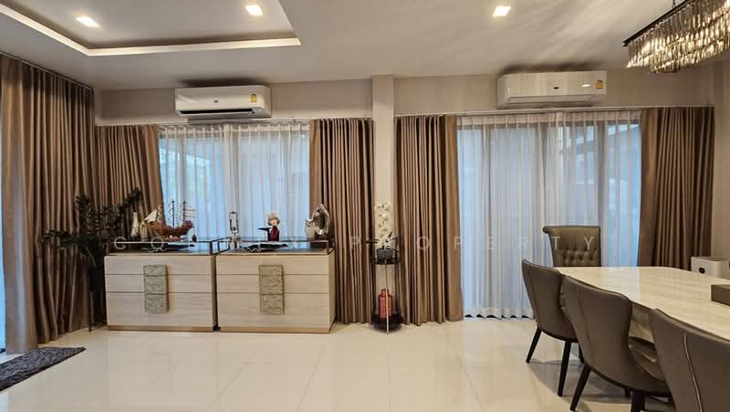 Bangkok Boulevard Rama 9, Bangkok, Kanchanaphisek Ring Road, Saphan Sung, Bangkok, 3 Bedrooms, 250 sqm, Single Detached House For Rent, by Connex Property, 500439384 - DDproperty.com
