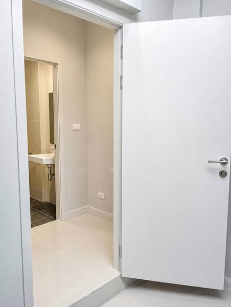 ให้เช่าทาวน์โฮมใหม่ ม.มายกรีน 331 บ่อวิน ศรีราชา, Chon Buri (Pattaya), Khao Khan Song, Si Racha, Chon Buri (Pattaya), 2 Bedrooms, 65 sqm, Townhouse For Rent, by Dusit Saengfa, 500439426 - DDproperty.com