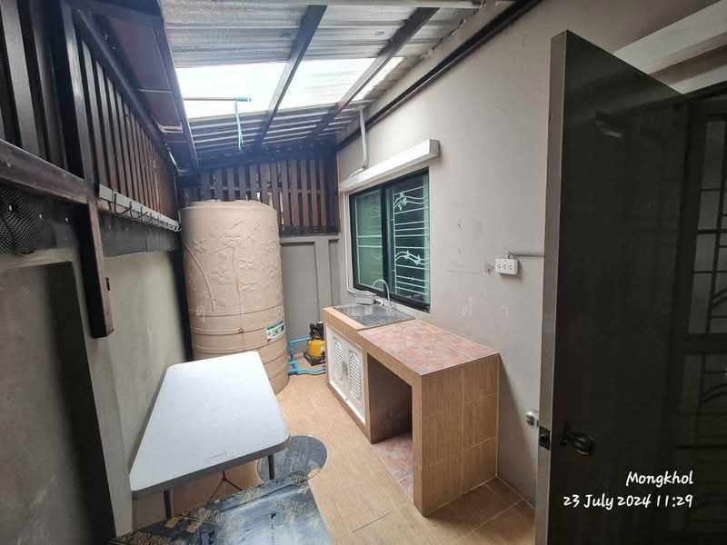 ให้เช่าทาวน์โฮม ม.เดอะทรัสต์ทาวน์ พันเสด็จใน บ่อวิน ศรีราชา, Chon Buri (Pattaya), Bo Win, Si Racha, Chon Buri (Pattaya), 4 Bedrooms, 85 sqm, Townhouse For Rent, by Dusit Saengfa, 500439433 - DDproperty.com