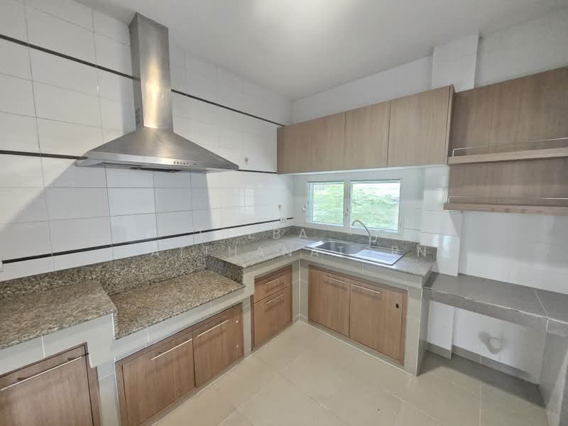Manthana Rama 2-Puttabucha, Bangkok, Bangmot, Thung Khru, Bangkok, 5 Bedrooms, 350 sqm, Single Detached House For Rent, by TREBA - Ratthanatorn, 500439437 - DDproperty.com