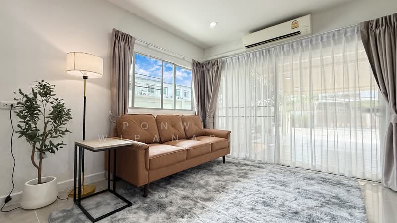 Villette Lite Pattanakarn : วิลเลต ไลท์ พัฒนาการ 38, กรุงเทพ, ซอยพัฒนาการ 38 ถนนพัฒนาการ, สวนหลวง, กรุงเทพ, 127 ตร.ม., ทาวน์เฮ้าส์ ให้เช่า, โดย Ponwimol Wipanarapai, 500439454 - DDproperty.com