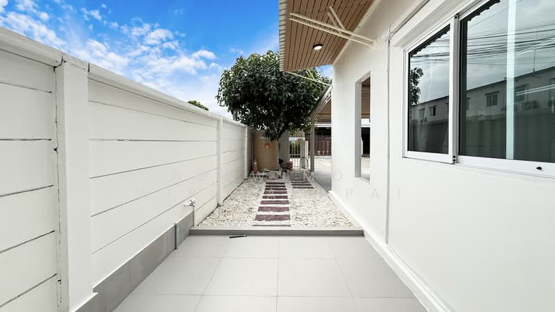 Villette Lite Pattanakarn, Bangkok, Soi Phatthanakan 38, Phatthanakan Road, Suan Luang, Bangkok, 3 Bedrooms, 127 sqm, Townhouse For Rent, by Ponwimol Wipanarapai, 500439454 - DDproperty.com