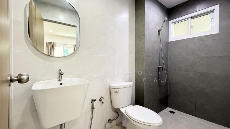 Villette Lite Pattanakarn, Bangkok, Soi Phatthanakan 38, Phatthanakan Road, Suan Luang, Bangkok, 3 Bedrooms, 127 sqm, Townhouse For Rent, by Ponwimol Wipanarapai, 500439454 - DDproperty.com