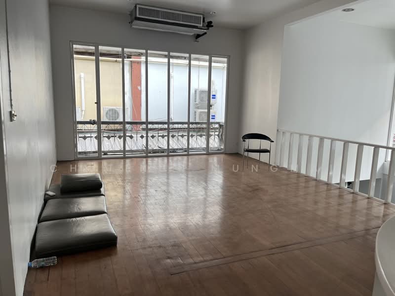 For Rent: Standalone with parking in Phrom Phong BTS Walk Distance Ideal for Restaurant Cafe, Bangkok, Khong Tan, Khlong Toei, Bangkok, , 212 sqm, Retail Space For Rent, by Chutinun Mungmai, 500439458 - DDproperty.com