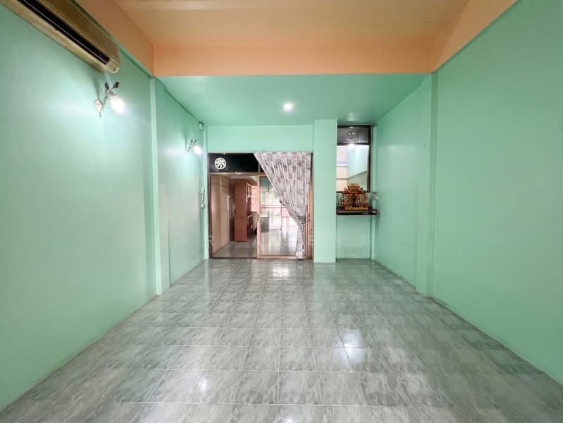 Sammakorn Ramkamhang 112, Bangkok, Saphan Sung, Bangkok, 3 Bedrooms, 150 sqm, Townhouse For Sale, by NR AGENT, 500439461 - DDproperty.com