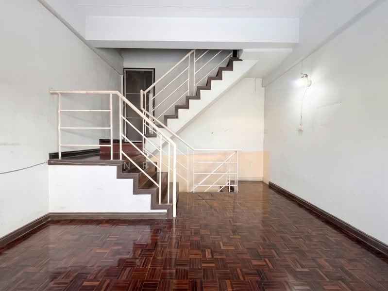 Sammakorn Ramkamhang 112, Bangkok, Saphan Sung, Bangkok, 3 Bedrooms, 150 sqm, Townhouse For Sale, by NR AGENT, 500439461 - DDproperty.com