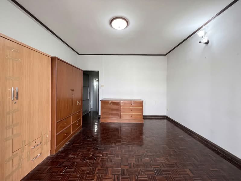 Sammakorn Ramkamhang 112, Bangkok, Saphan Sung, Bangkok, 3 Bedrooms, 150 sqm, Townhouse For Sale, by NR AGENT, 500439461 - DDproperty.com