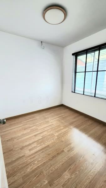 Areeya The Colors 2 Kaset - Navamintra, Bangkok, Areeya The Color 2 Soi 6, Chorake Bua, Lat Phrao, Bangkok, 4 Bedrooms, 112 sqm, Townhouse For Rent, by Connex Property, 500439468 - DDproperty.com