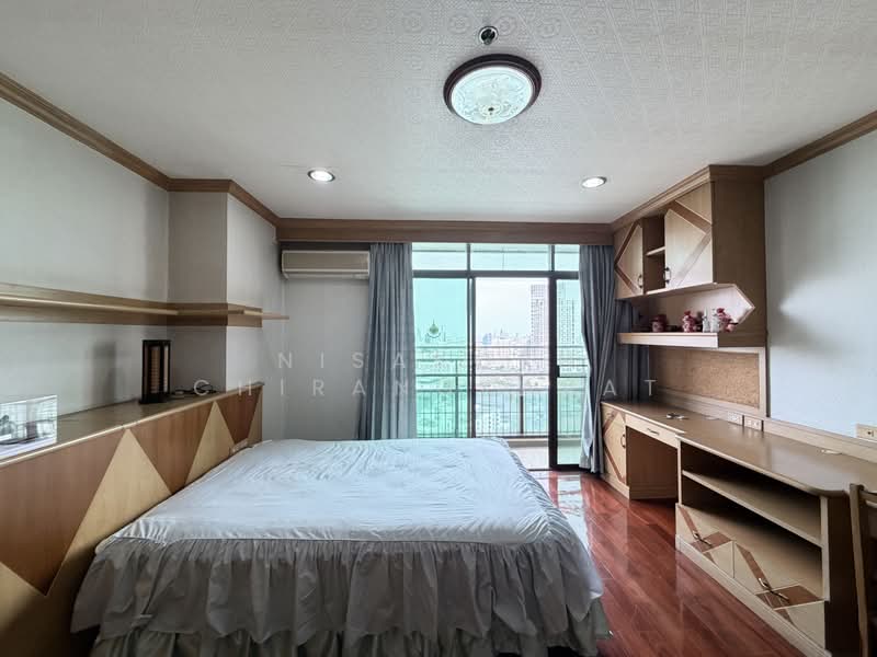 Lumpini Park View, Bangkok, Rama 4, Thung Maha Mek, Sathon, Bangkok, 4 Bedrooms, 172 sqm, Condo For Rent, by Nisakorn Chirangkapat, 500439484 - DDproperty.com
