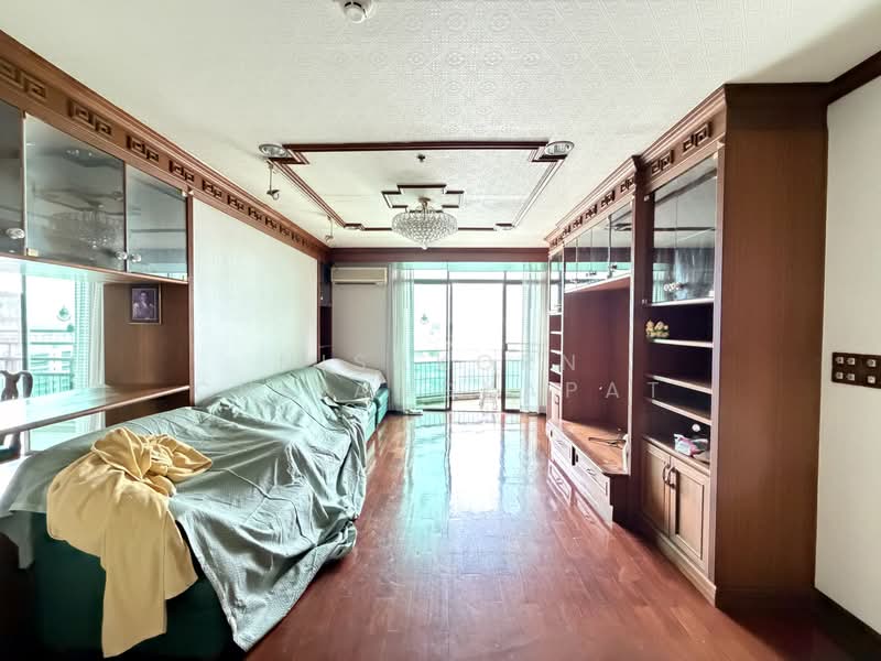Lumpini Park View, Bangkok, Rama 4, Thung Maha Mek, Sathon, Bangkok, 4 Bedrooms, 172 sqm, Condo For Rent, by Nisakorn Chirangkapat, 500439484 - DDproperty.com