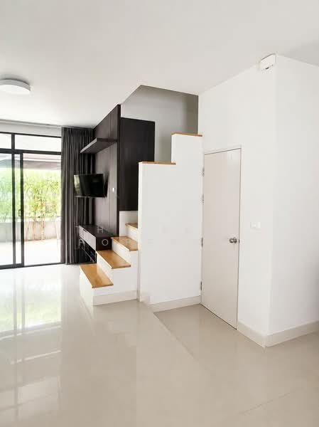 Grande Pleno Watcharapol-Sukhaphiban 5, Bangkok, Sukhapibal 5 Road, O-Ngoen, Sai Mai, Bangkok, 3 Bedrooms, 100 sqm, Townhouse For Sale, by The Best Property เกรซ, 500439494 - DDproperty.com