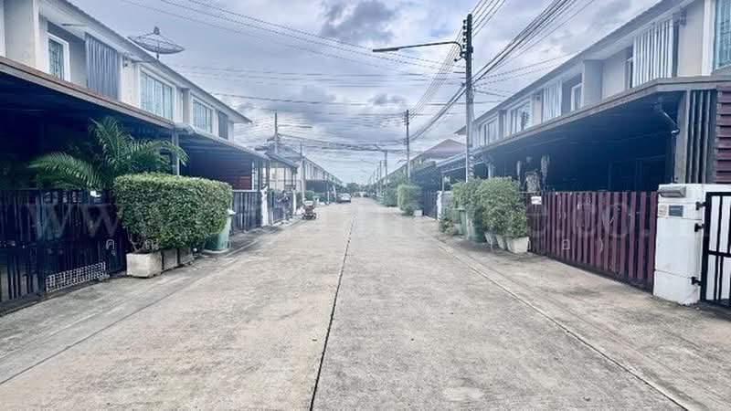 พฤกษาวิลล์ 84 พหลโยธิน (ม.กรุงเทพ) : Pruksa Ville 84 Phaholyotin, ปทุมธานี, คลองหนึ่ง, คลองหลวง, ปทุมธานี, 110 ตร.ม., ทาวน์เฮ้าส์ ขาย, โดย คุณ อรวรรณ (ออ), 500439524 - DDproperty.com