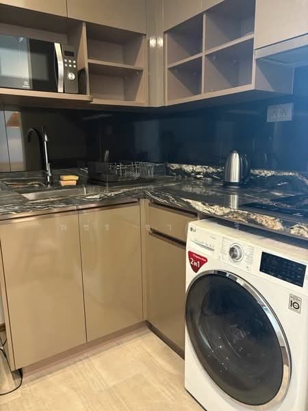 IDEO Q Victory, Bangkok, 9 Phaya Thai Road, Thanon Phaya Thai, Ratchathewi, Bangkok, Studio, 30 sqm, Condo For Rent, by พชร ชาญศิริ, 500439526 - DDproperty.com