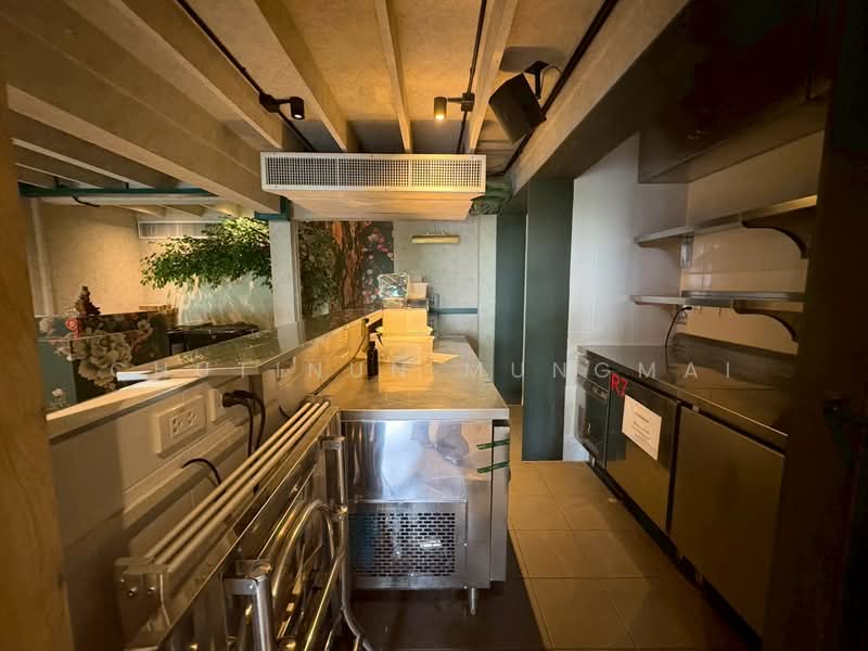 Restaurant for Rent in Thonglor BTS Walk Distance with parking, Bangkok, Phra Kanong, Khlong Toei, Bangkok, , 231 sqm, Retail Space For Rent, by Chutinun Mungmai, 500439529 - DDproperty.com