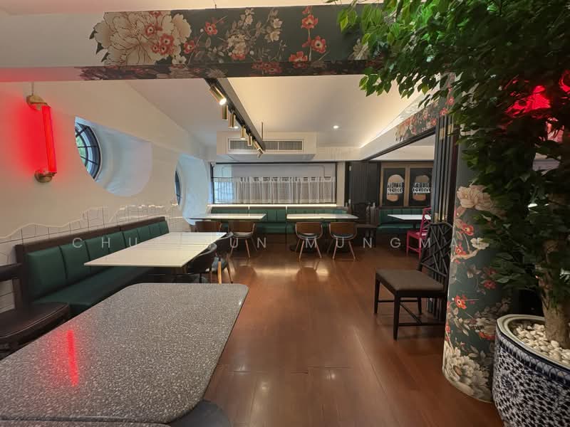 Restaurant for Rent in Thonglor BTS Walk Distance with parking, กรุงเทพ, พระโขนง, คลองเตย, กรุงเทพ, 231 ตร.ม., พื้นที่ขายของ ให้เช่า, โดย Chutinun Mungmai, 500439529 - DDproperty.com