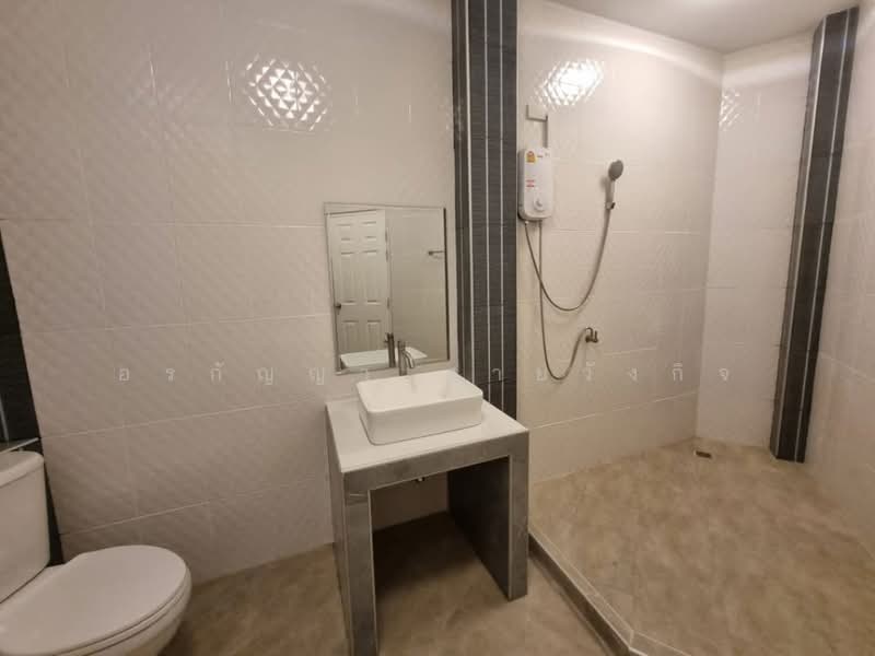 ให้เช่า บ้านในหมู่บ้าน มัณฑนา หางดง บ้านรีโนเวทใหม่ พร้อมเข้าอยู่ (ID:628HR), เชียงใหม่, บ้านแหวน, หางดง, เชียงใหม่, 400 ตร.ม., บ้านเดี่ยว ให้เช่า, โดย อรกัญญา สายวังกิจ, 500439534 - DDproperty.com