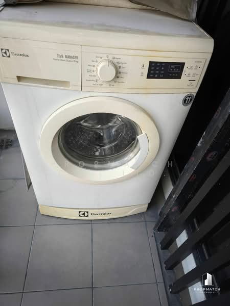 Urbano Absolute Sathon-Taksin, Bangkok, 345 Charoen Nakhon 14/2 Alley, Khlong Ton Sai, Khlong San, Bangkok, 1 Bedroom, 38 sqm, Condo For Sale, by PROPMATCH CO., LTD., 500439555 - DDproperty.com