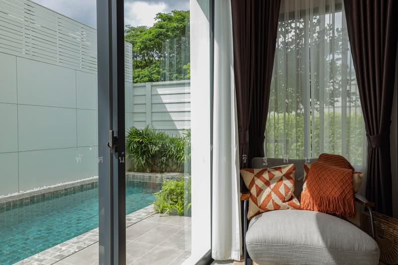 บ้านหรู หางดง เชียงใหม่ 4 นอน | 3 น้ำ | 1 ห้องรับแขก | 1 ห้องพักผ่อนชั้นบน | ที่จอดรถในร่ม 2 คัน, เชียงใหม่, สันผักหวาน, หางดง, เชียงใหม่, 212 ตร.ม., บ้านเดี่ยว ขาย, โดย พรเทพ ทัศน์ประเสริฐสิน, 500439605 - DDproperty.com